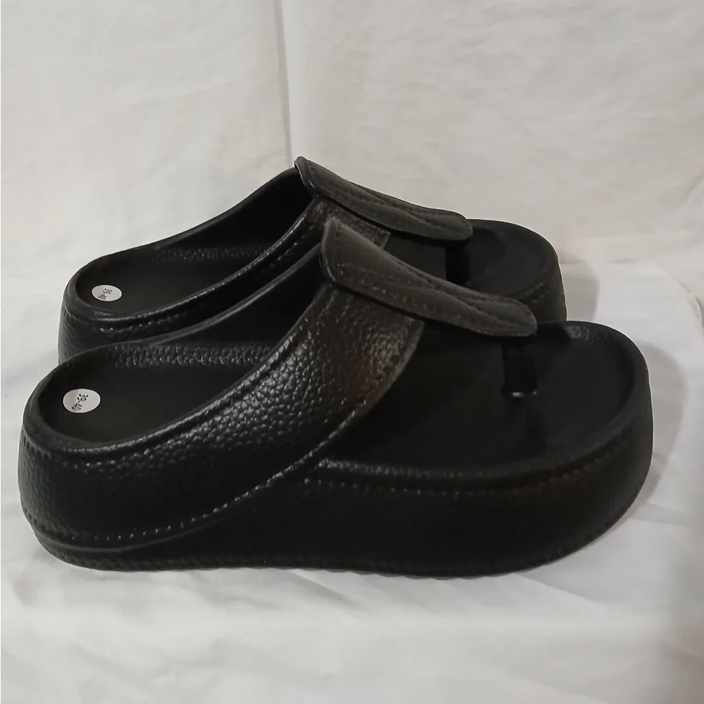 SHEIN Black Platform Sandals